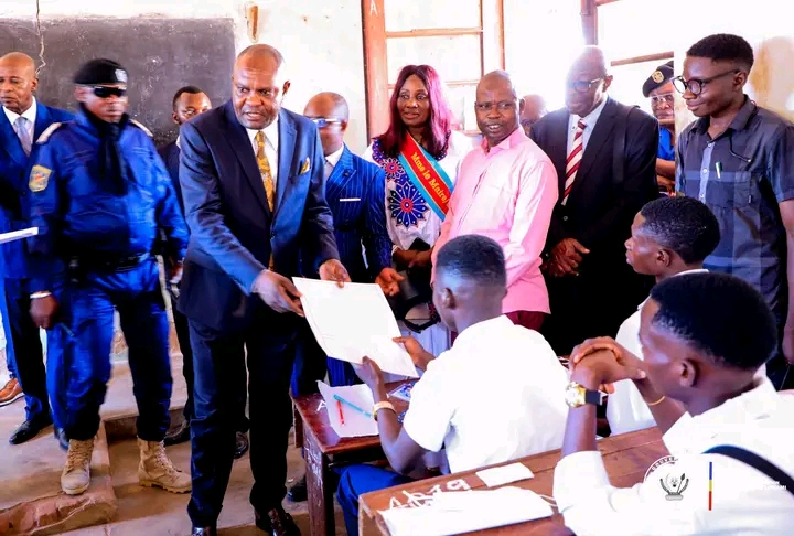 Le gouverneur Iron van kalombo MUSOKO Lance officiellement les épreuves hors session de l Examen d Etat 2026